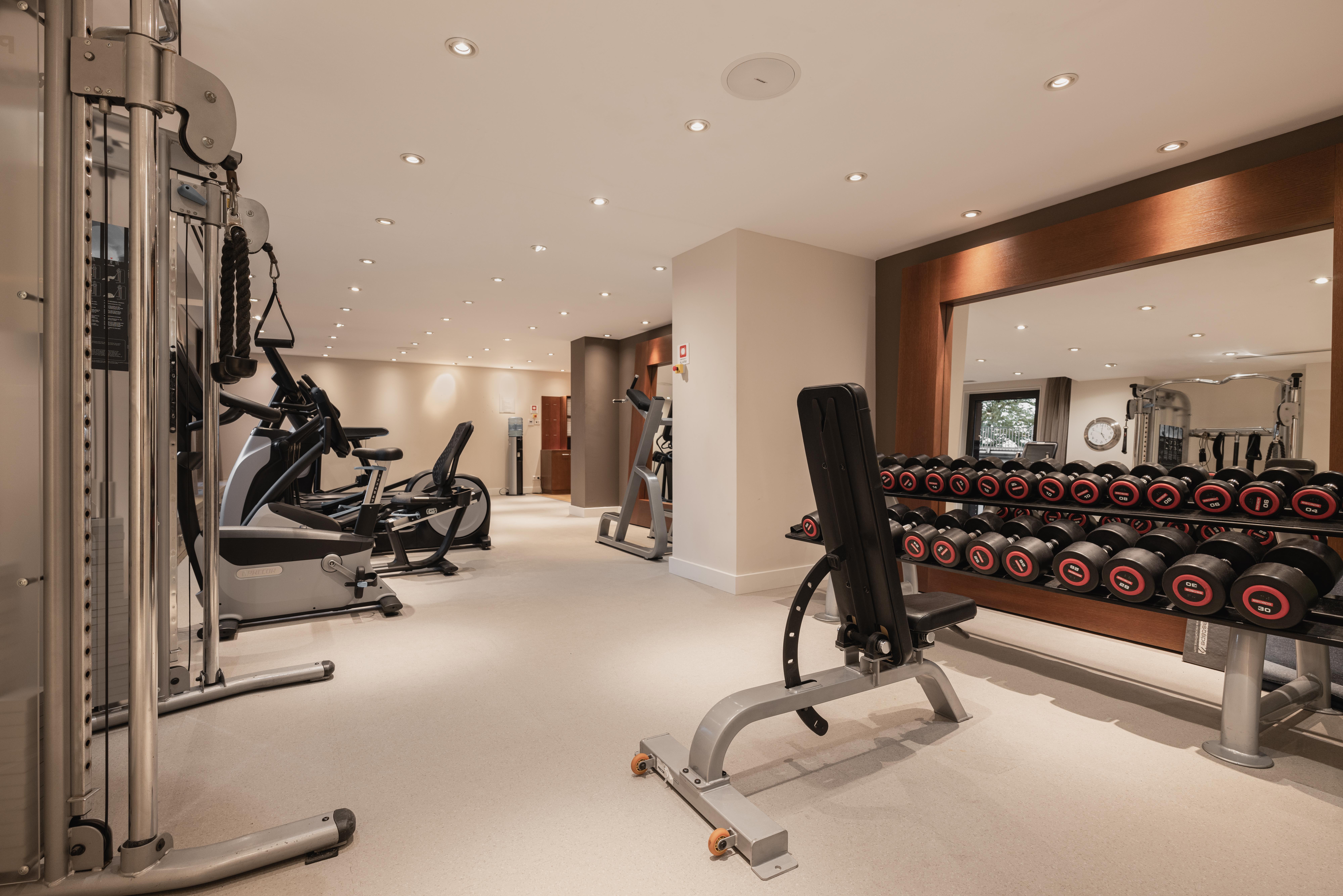 Hilton The Hague Hotel Ngoại thất bức ảnh The gym at The Dorchester
